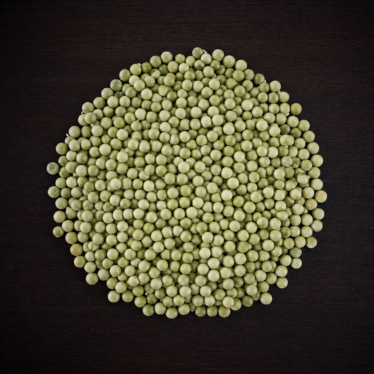 Whole green peas